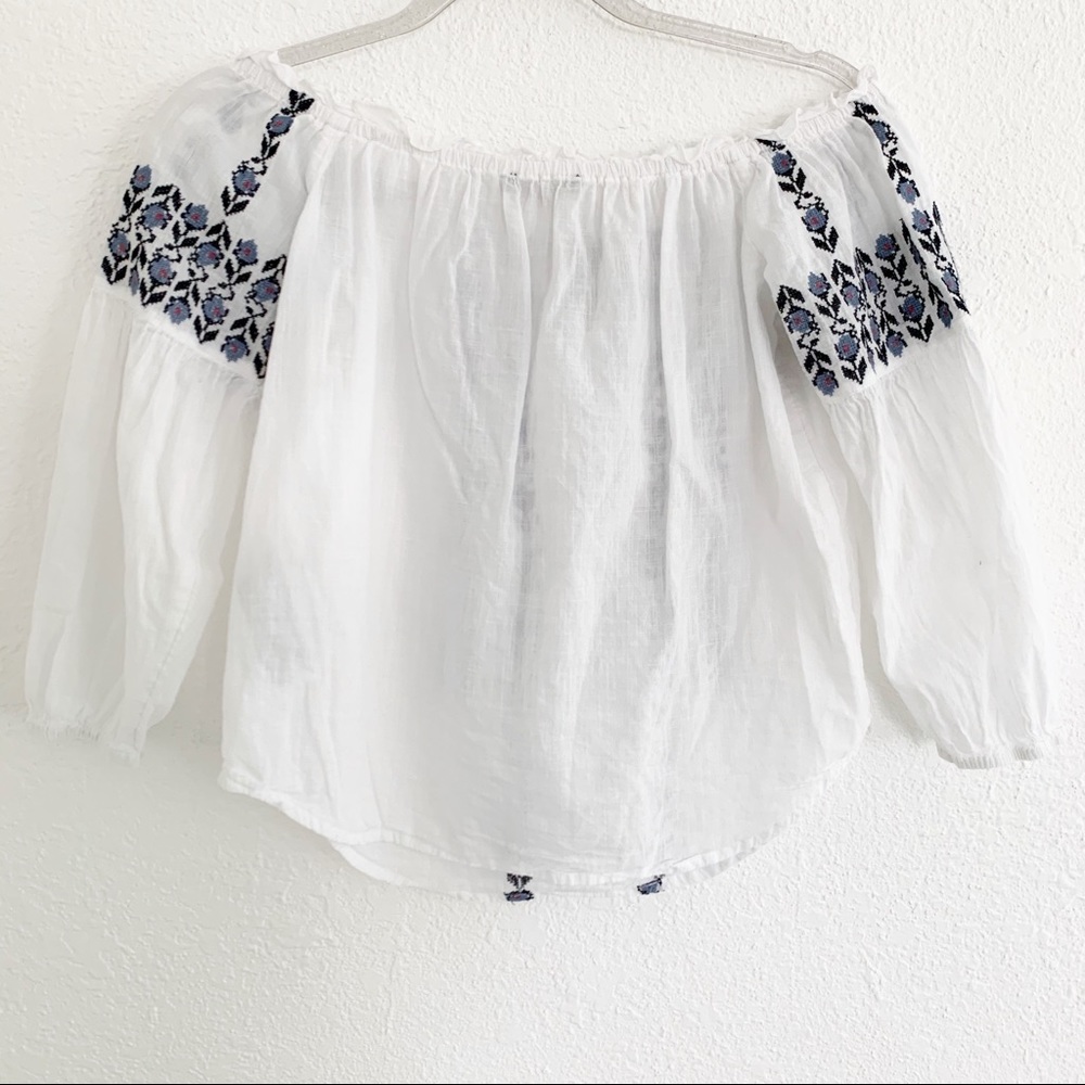 ABERCROMBIE & FITCH Off the Shoulder Top XS - Picture 2 of 3